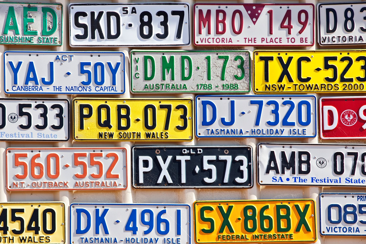rumour-confirmed-victorian-number-plate-sells-for-1-1-million-3aw