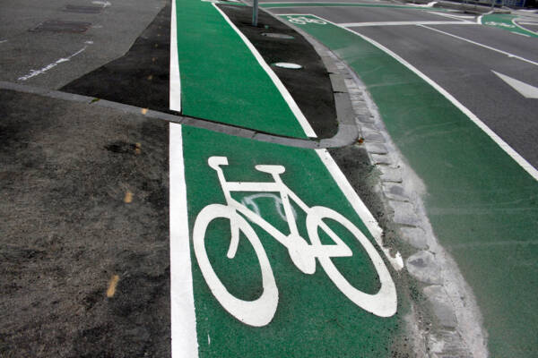 'Move with the times': Australian Cycle Alliance defends CBD bike lane ...