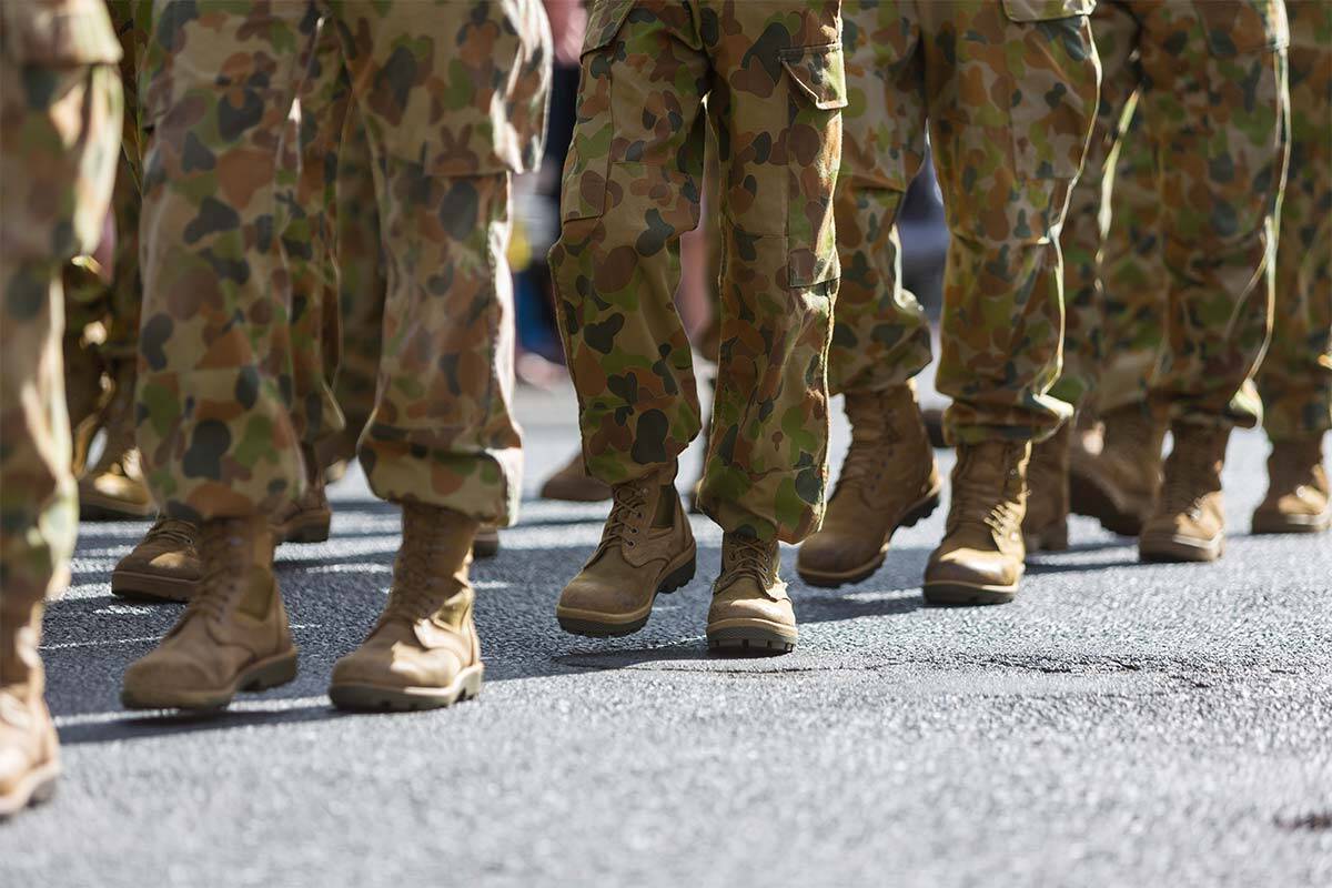 Article image for Former army chief weighs in on call to reintroduce conscription in Australia