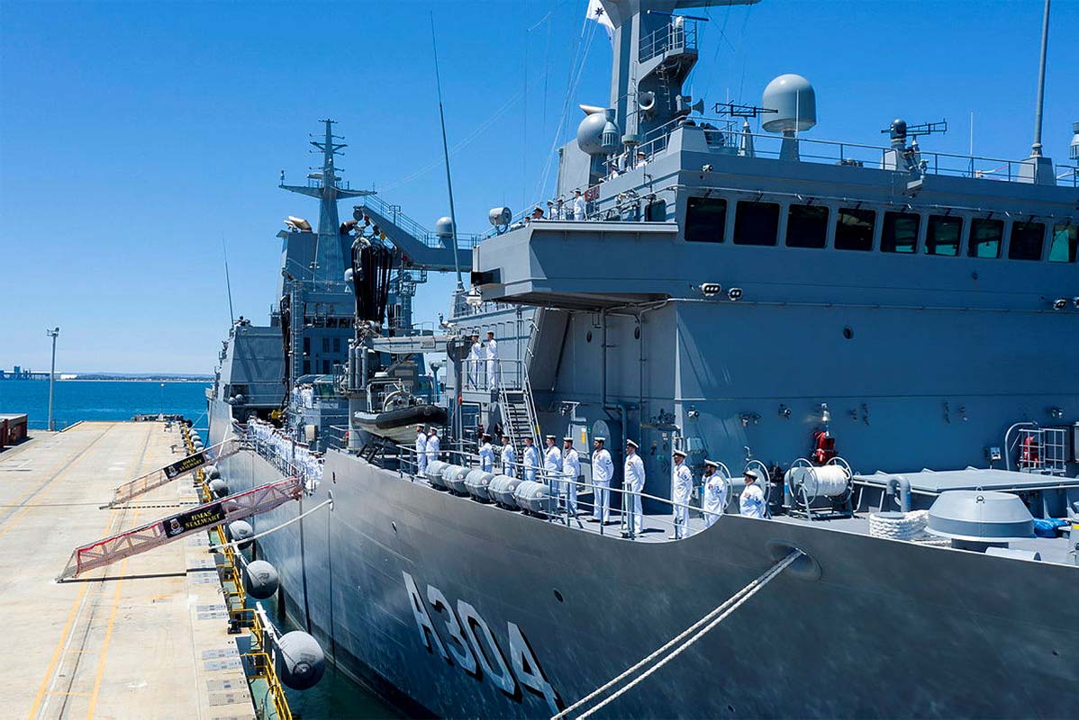 Article image for HMAS Stalwart: New navy ship arrives in Melbourne