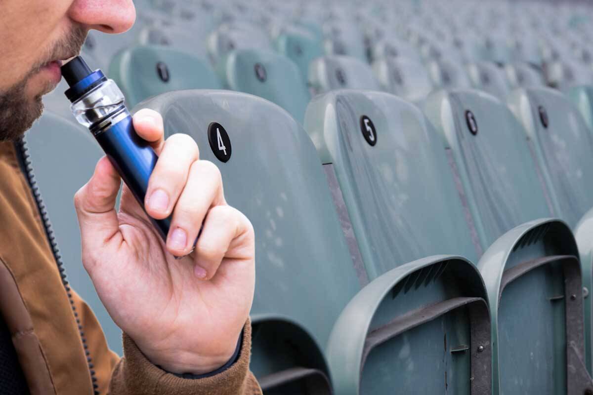 Article image for Victoria Police issues warning to those vaping at the footy