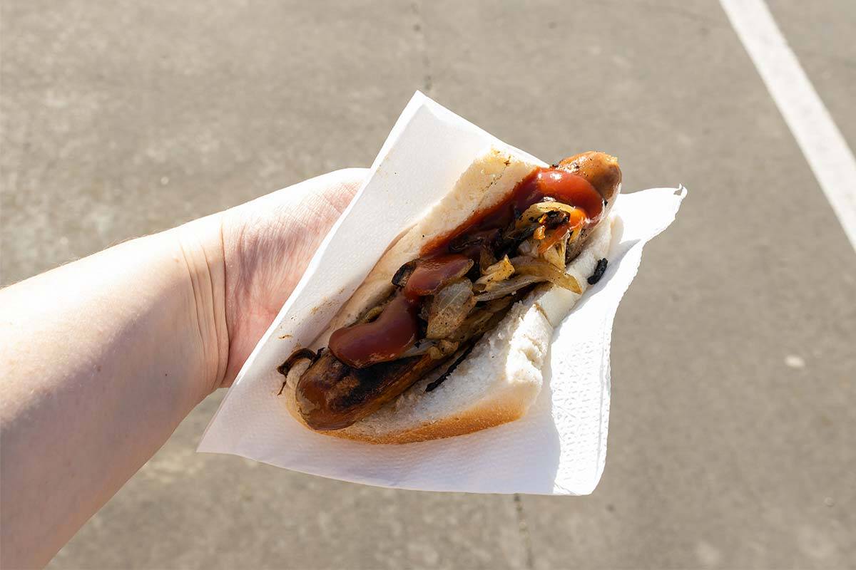 Article image for Bunnings increases sausage sizzle price for the first time in 15 years