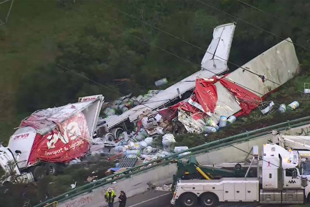 Article image for EPA takes over clean-up of hazardous truck crash in Melbourne’s north