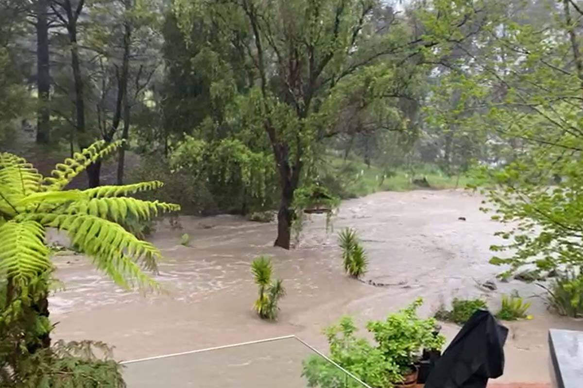 Article image for VIDEO: Flash flooding in Melbourne’s outer-east