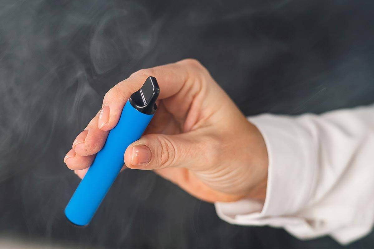 Article image for Young people using nicotine vapes more likely to be using other substances