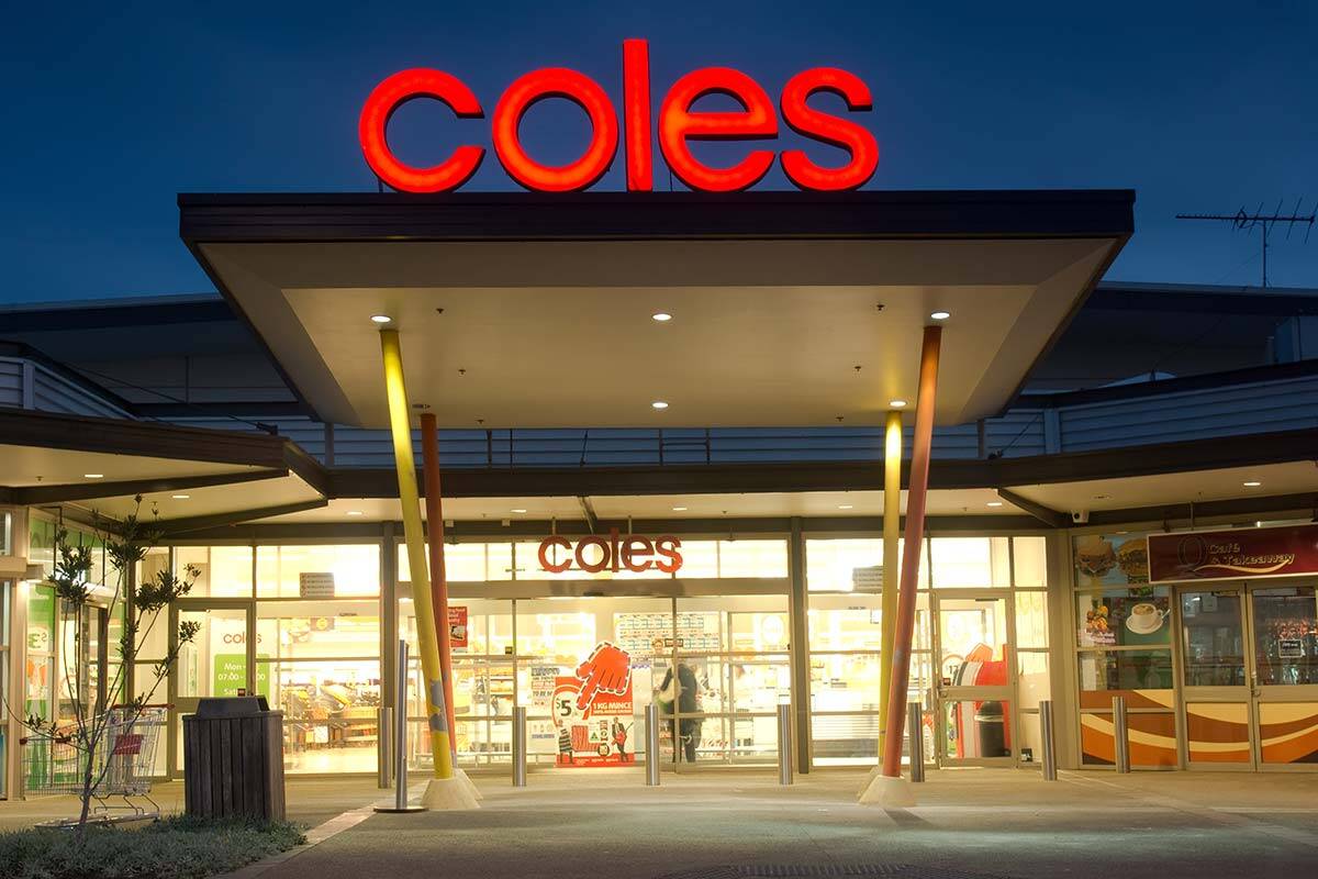 Article image for Coles to ditch soft plastic shopping bags