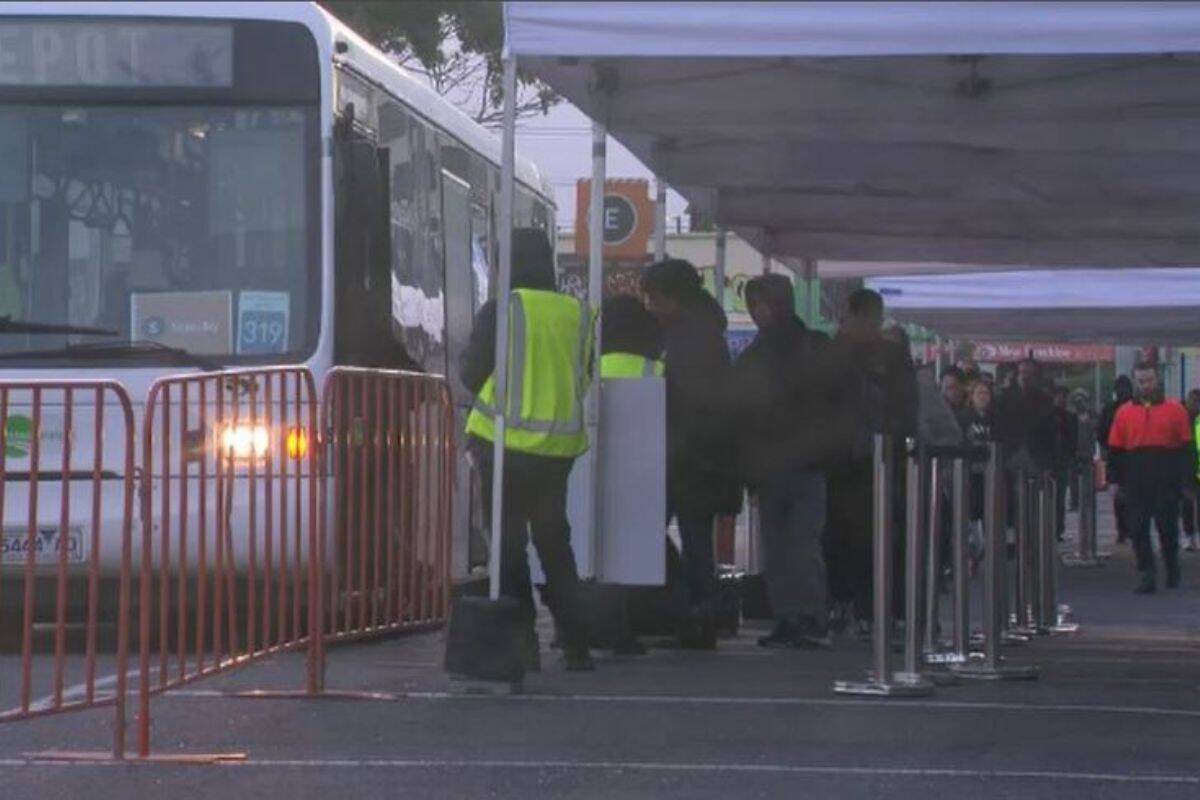 Article image for Calls for priority bus lanes to help commuters from Melbourne’s west