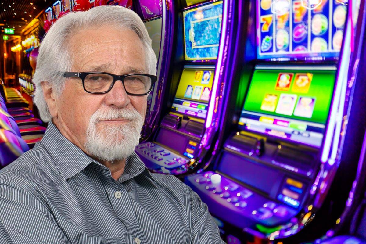 Article image for Why Neil Mitchell is ‘not convinced’ sweeping pokies reform is ‘the right thing to do’