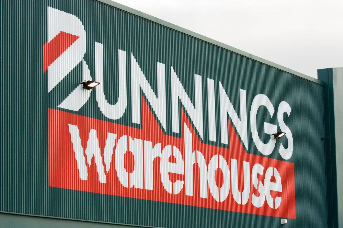 Staff member threatened with axe in scary incident at Keysborough Bunnings