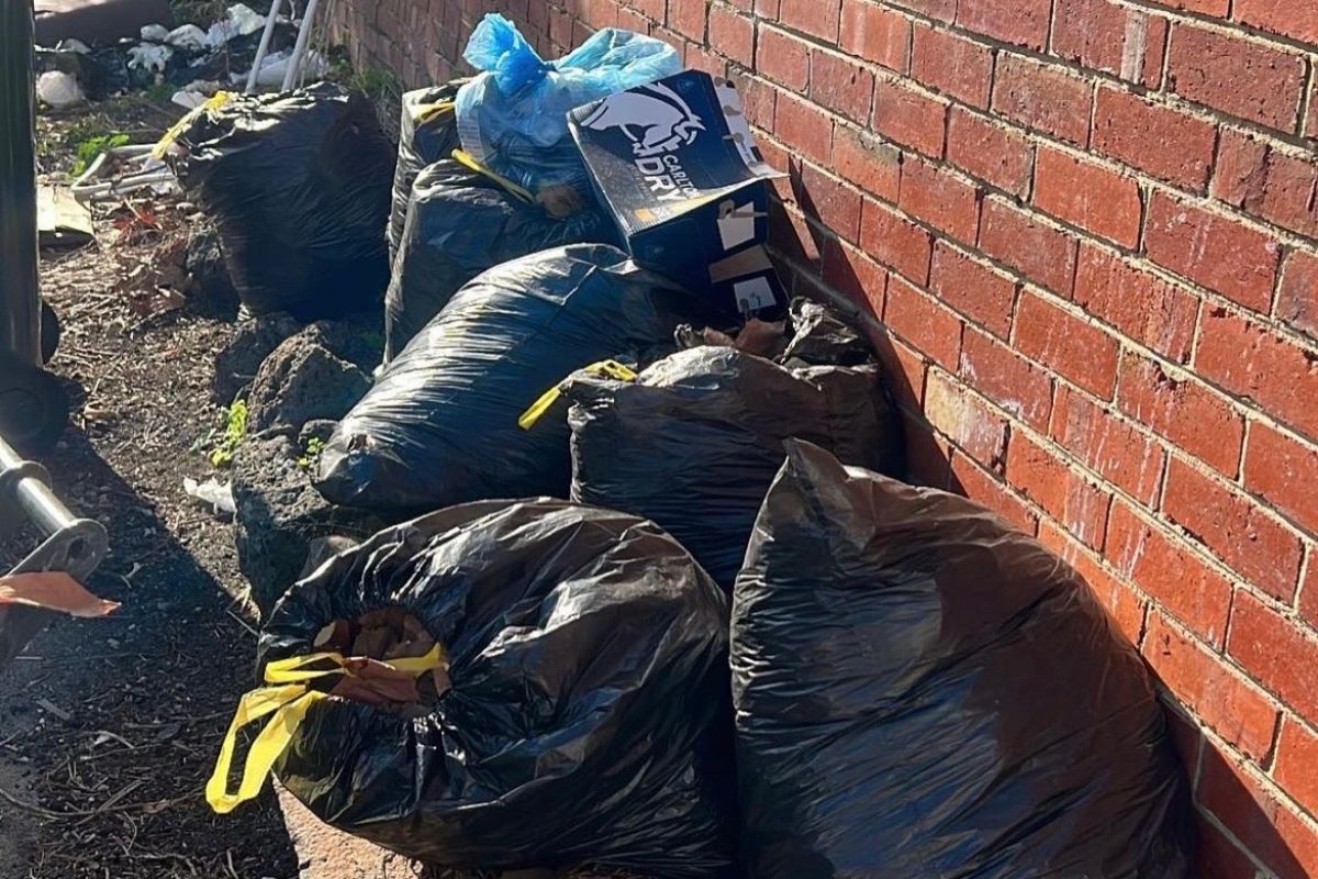 Shop owner vents frustration at Port Phillip rubbish debacle
