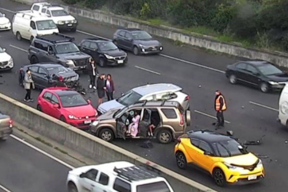 Article image for Five car pile-up causing heavy delays on the M80 Ring Road