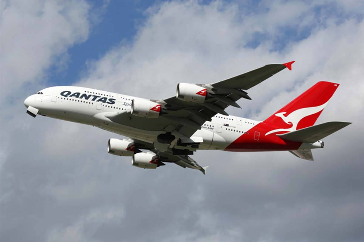 Article image for Why reports about devalued qantas points are ‘technically’ accurate