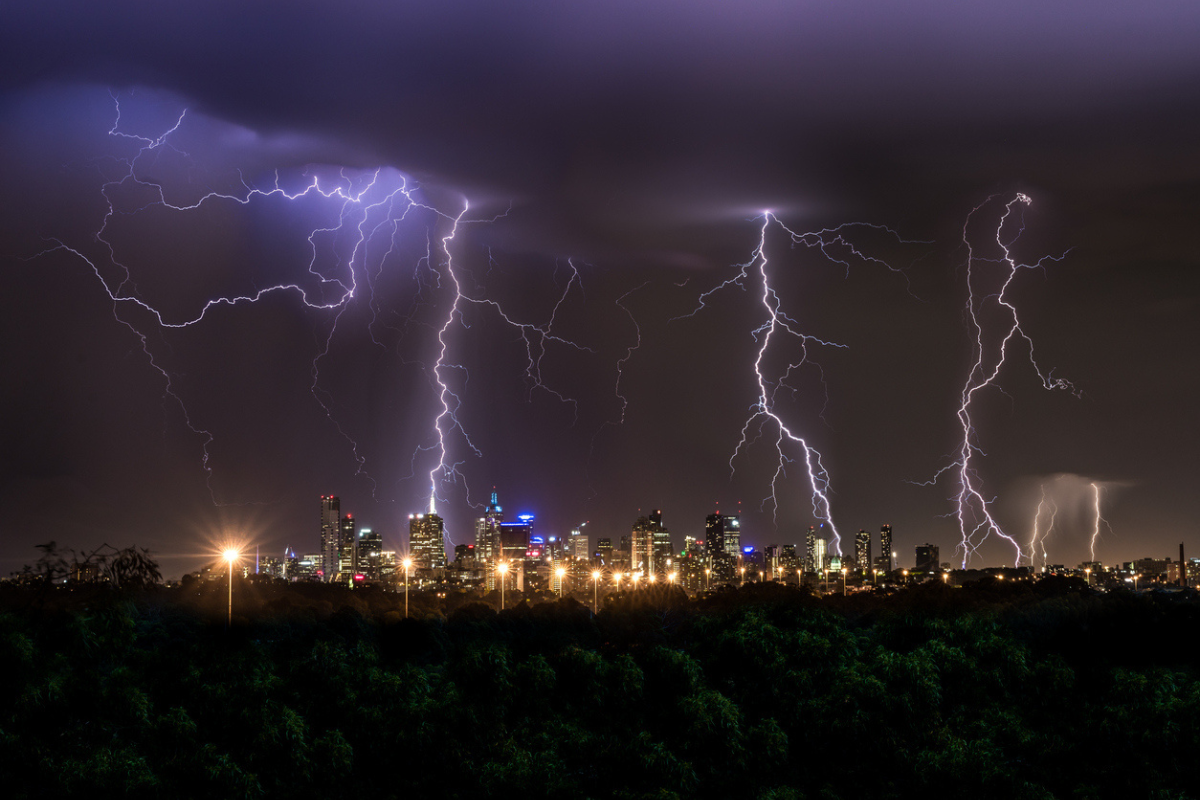 Article image for Thunderstorm asthma leaves hundreds of Victorians in hospital