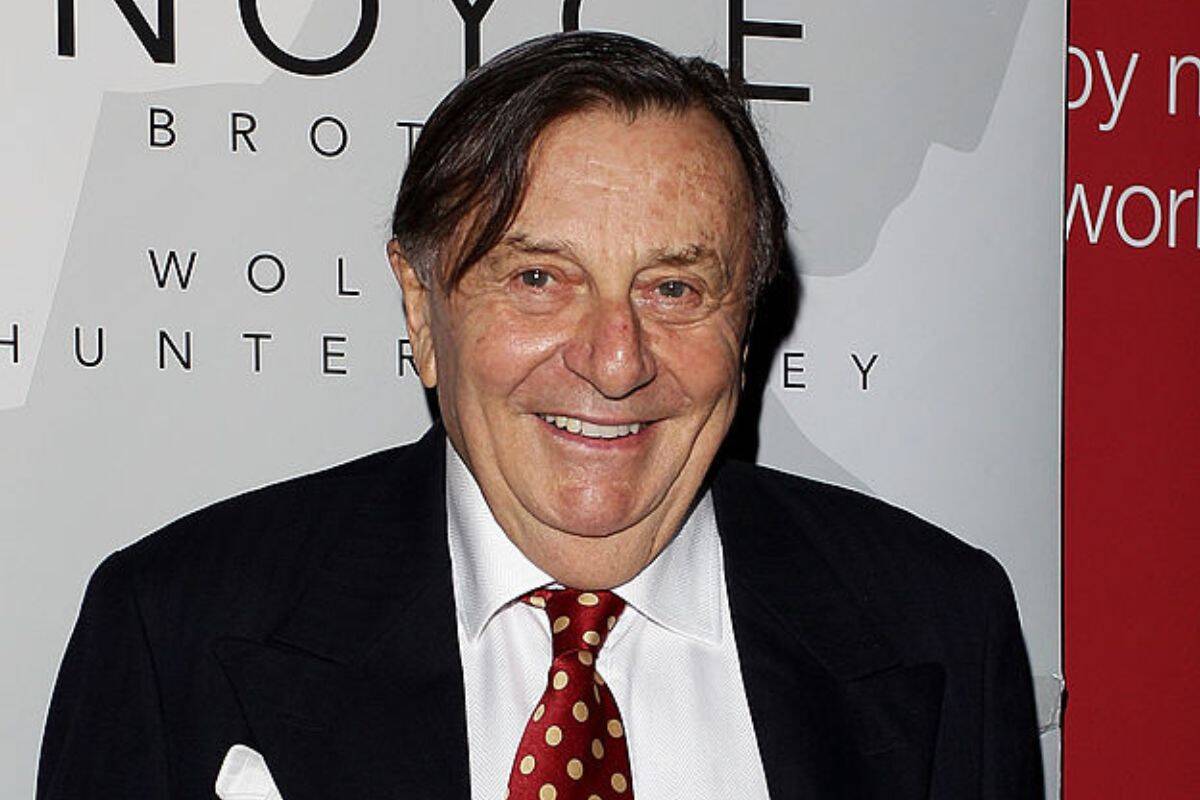 Article image for What Peter Ford hopes to see at Barry Humphries’ state memorial next month