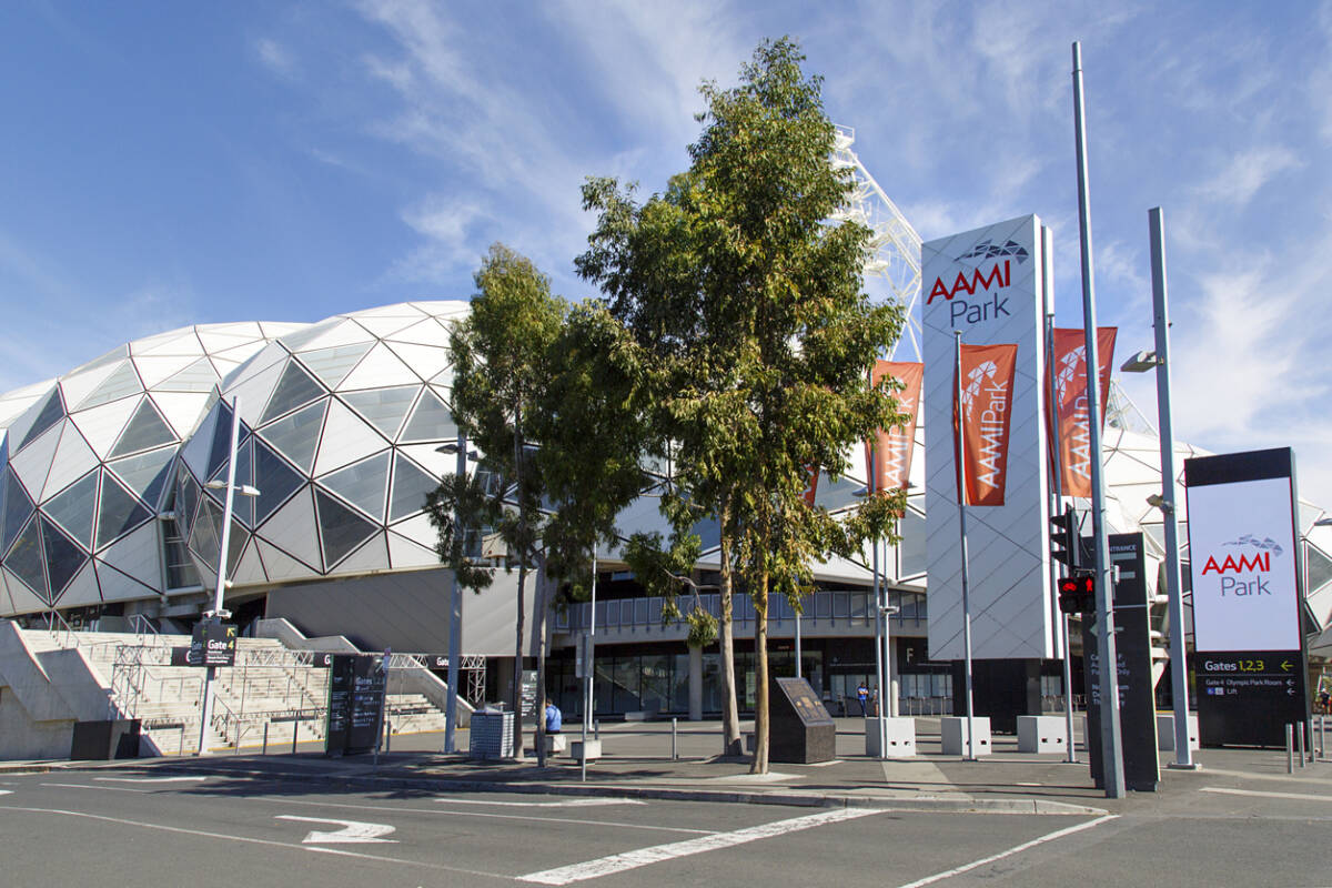 Article image for Soccer fan ‘caught by surprise’ after having ball confiscated at A-League game