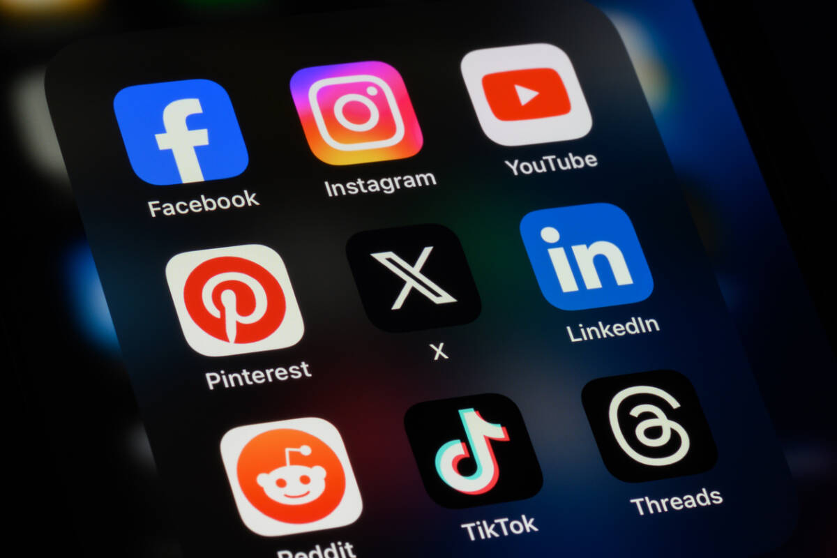 Article image for Health experts concerned as more Aussies head to TikTok for dangerous health advice