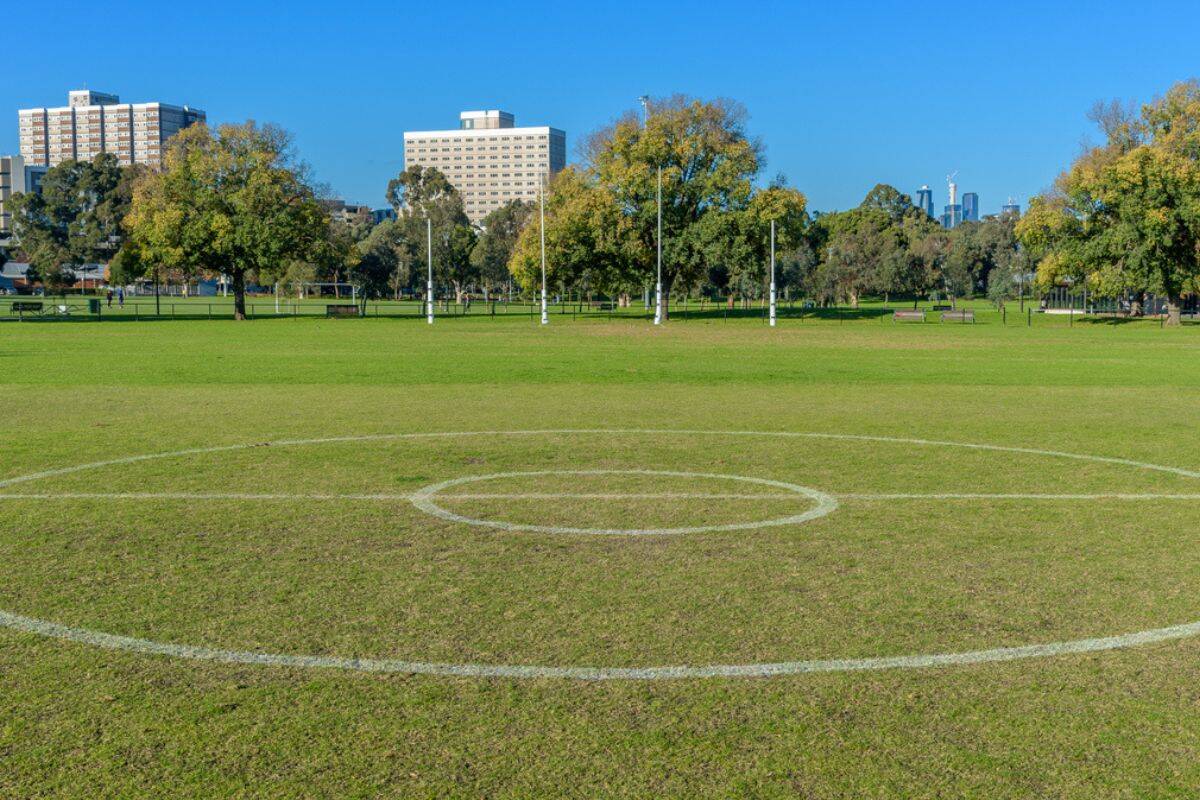 Article image for Jewish football club in Melbourne’s south-east hit with ‘horrible’ anti-Semitic abuse