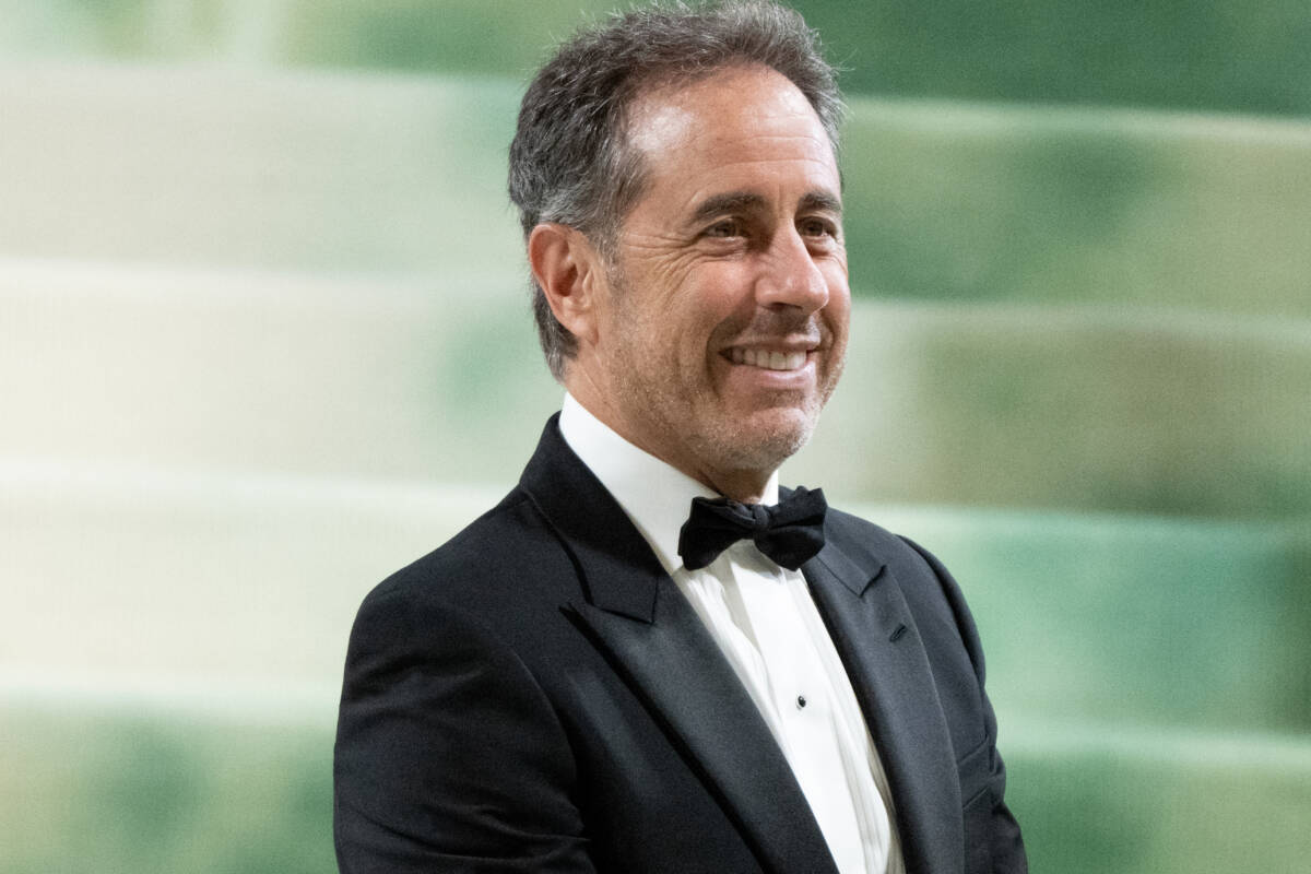 Article image for Protestors at Jerry Seinfeld show should be ‘held accountable’ and fined according to Shane McInnes