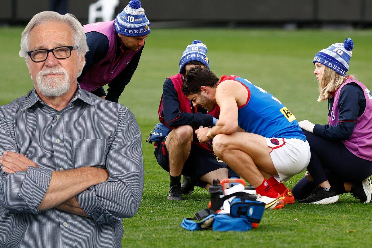 Article image for What ‘really annoys’ Neil Mitchell in relation to the handling of Christian Petracca’s injury