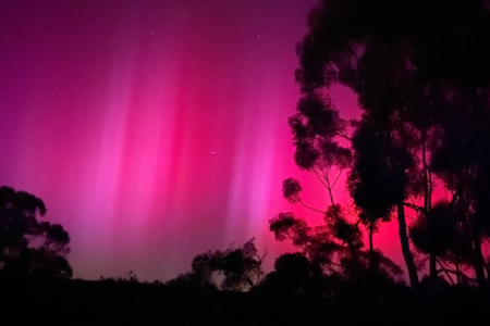 3AW Breakfast sent extraordinary photos of Aurora Australis