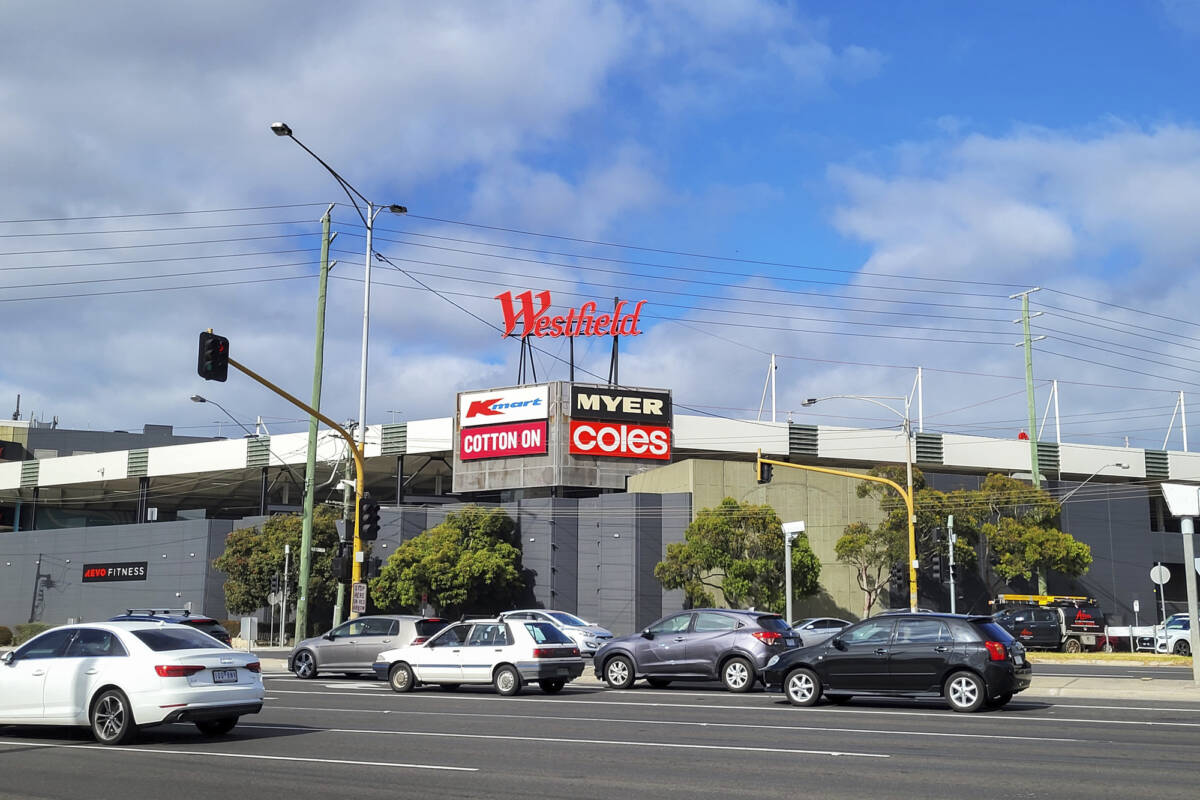 Article image for Crime scene established after body found at major Melbourne shopping centre