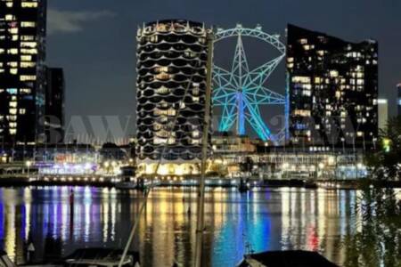 Is Melbourne’s doomed observation wheel about to start turning again?