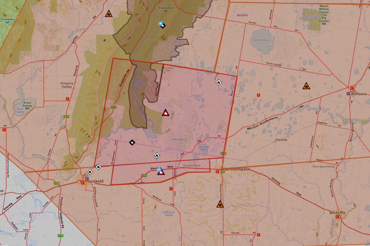 Article image for Emergency alerts issued for residents as out of control bushfire rages in the Grampians