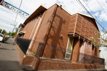 Fire breaks out at synagogue in Ripponlea