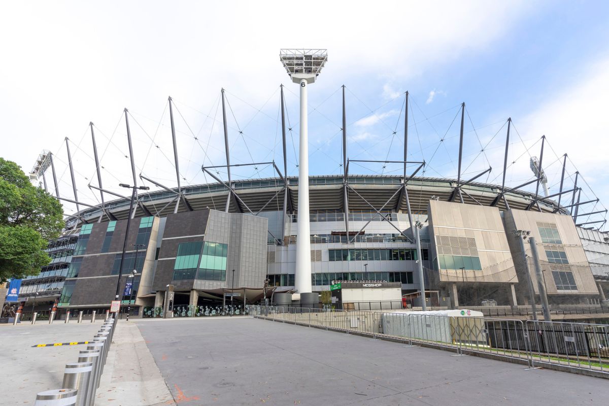 Article image for ‘That’s a shocker’: ‘Unbelievable’ service fee at the MCG called out